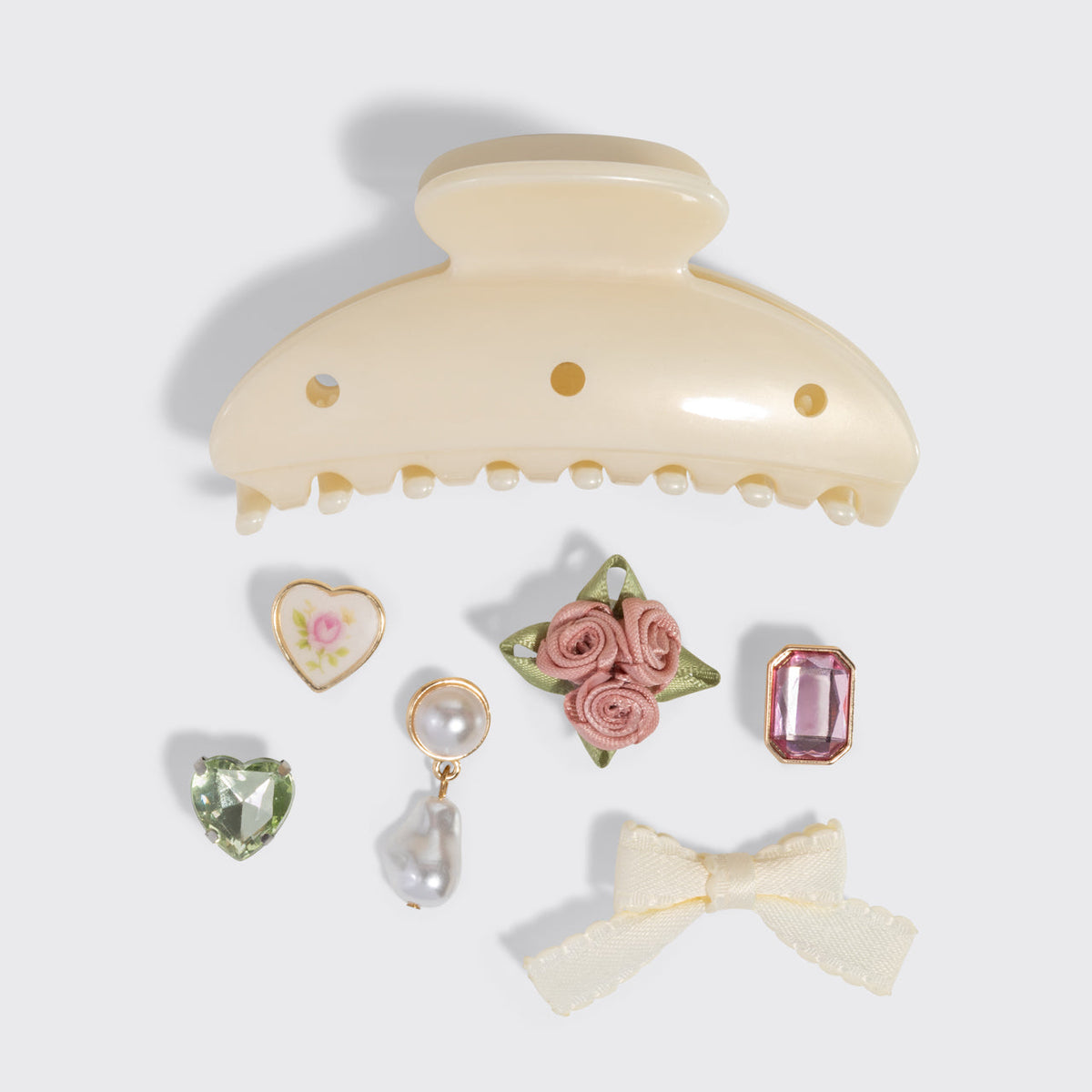 KitschPop™️ Curved Claw Clip & Charms in Pearlized Cream