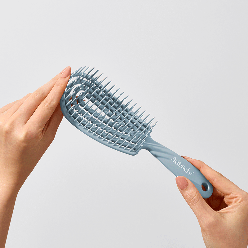 Haze Blue Detangling Flexi Brush