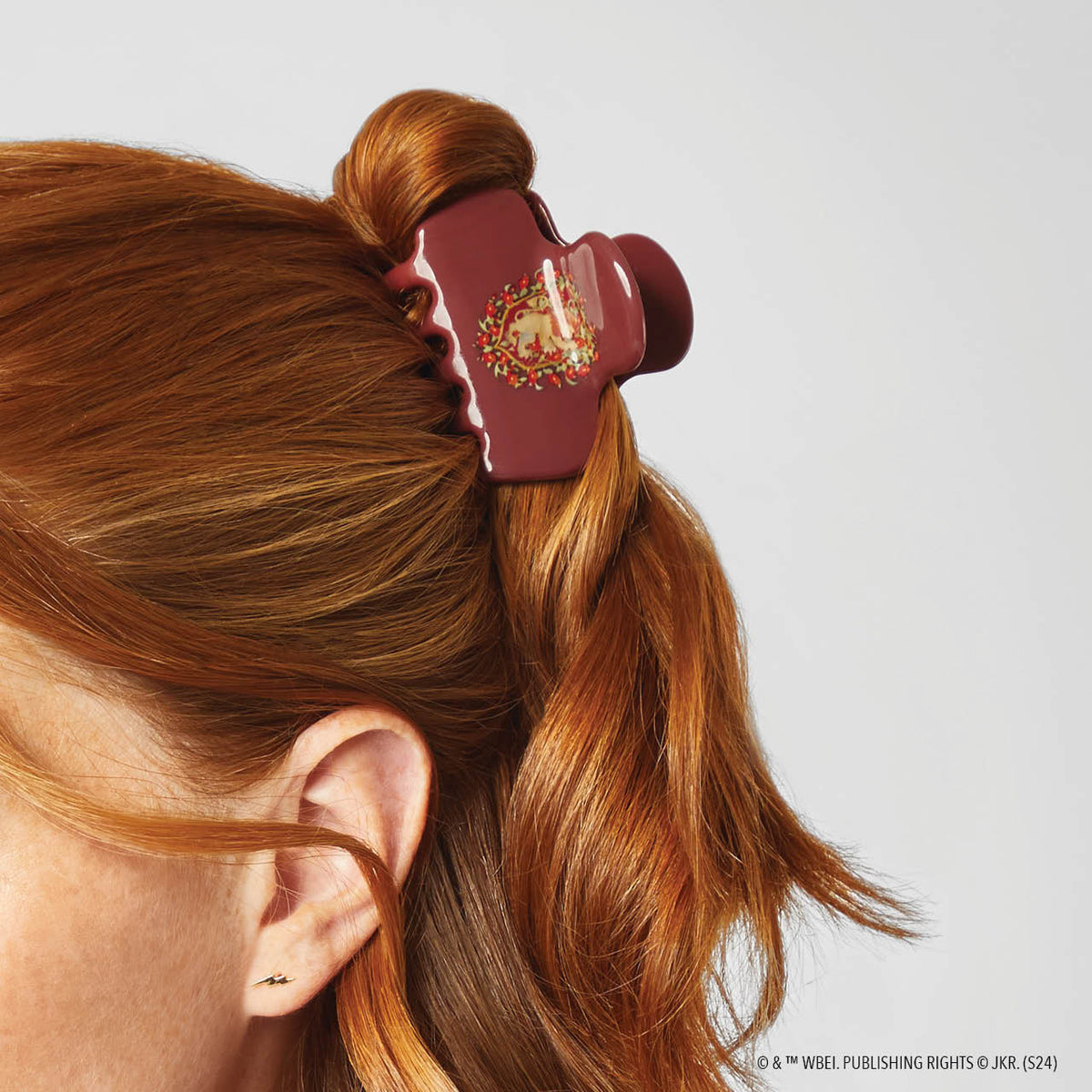 Kitsch x Harry Potter Cloud Claw Clip in Gryffindor